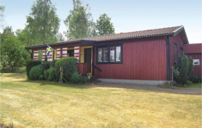 Гостиница Two-Bedroom Holiday home Unnaryd 0 02  Уннарюд